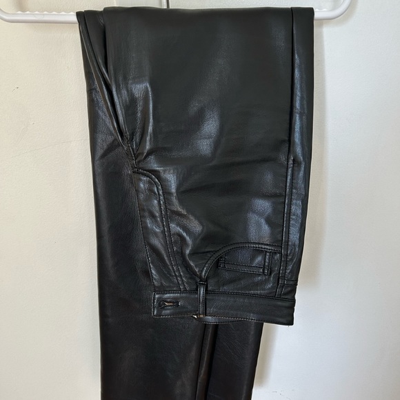 Aritzia Melina Pant - Picture 4 of 5